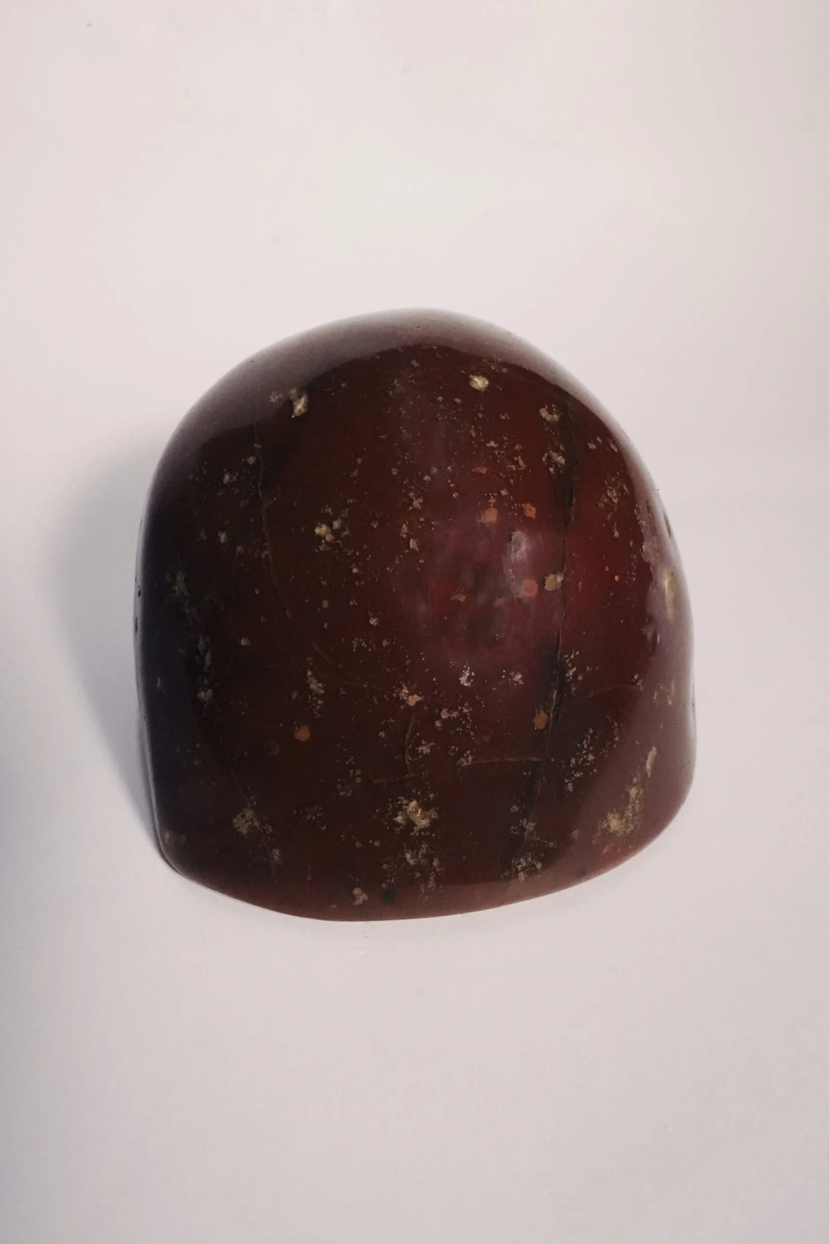 GEODO DE ÁGATA VERMELHA HIDRO - FORMATO  PATA DE CAVALO